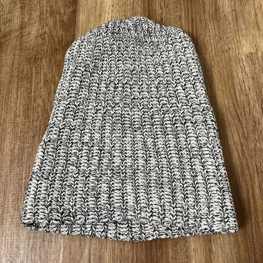 Love Your Melon Beige Tan And‎ Navy Hat Beanie